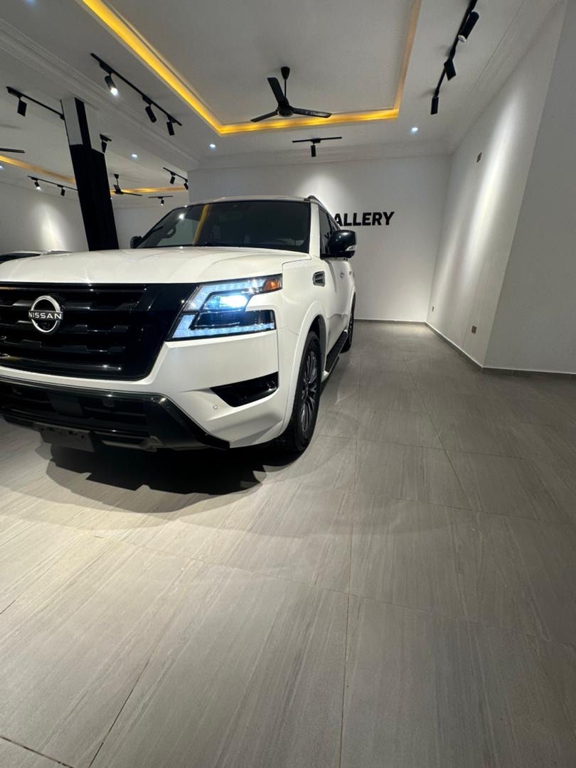 Nissan Armada Midnight SL 2024