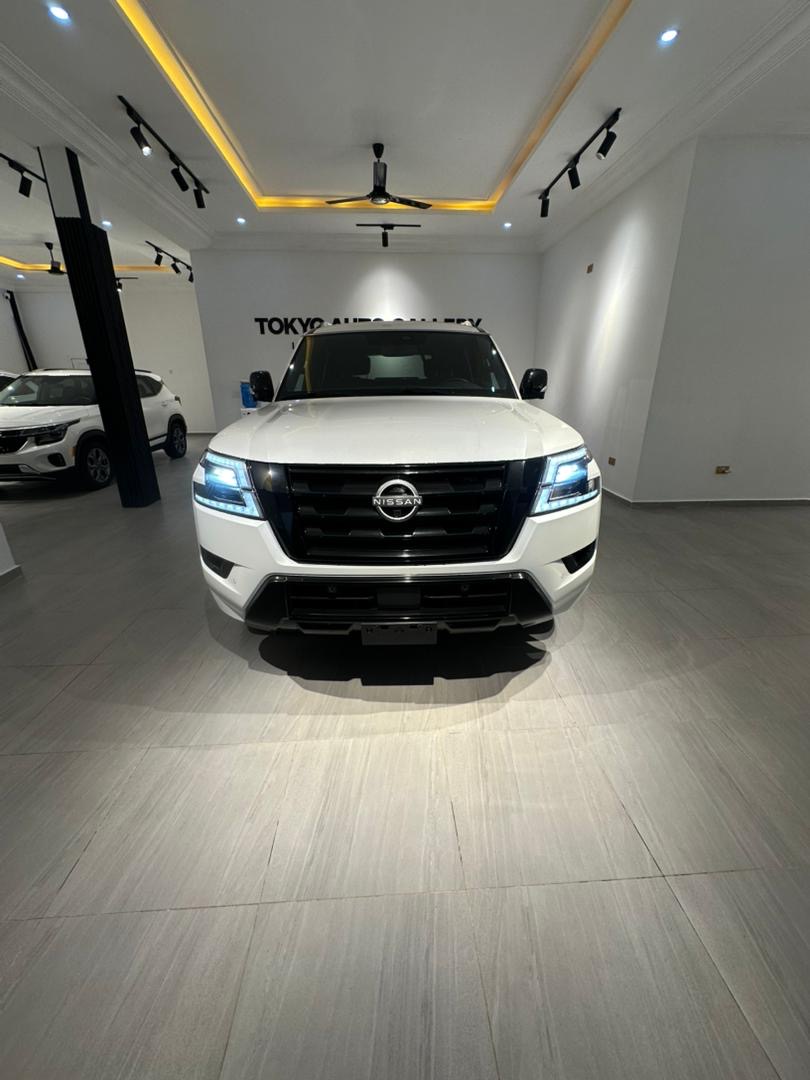 Nissan Armada Midnight SL 2024